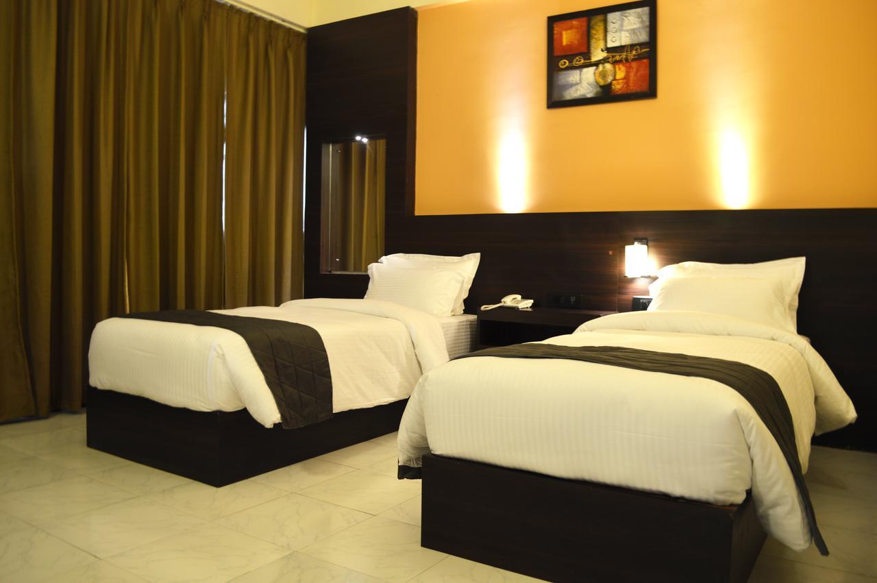Hotel Grand Tizu Dimapur Bagian luar foto